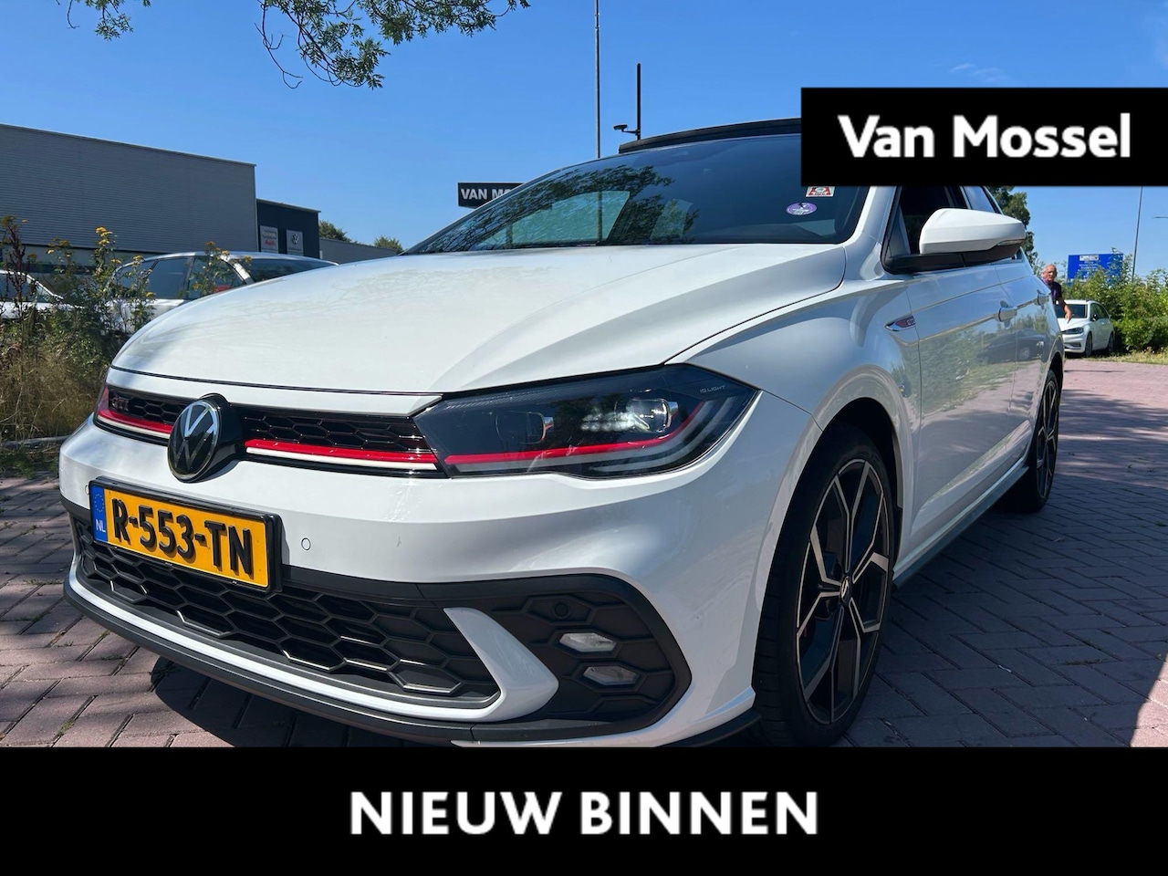 Volkswagen Polo - 2.0 TSI GTI 207 PK| Panoramadak | LED Matrix | Stoelverwarming | 18 Inch Faro Velgen | Par - AutoWereld.nl