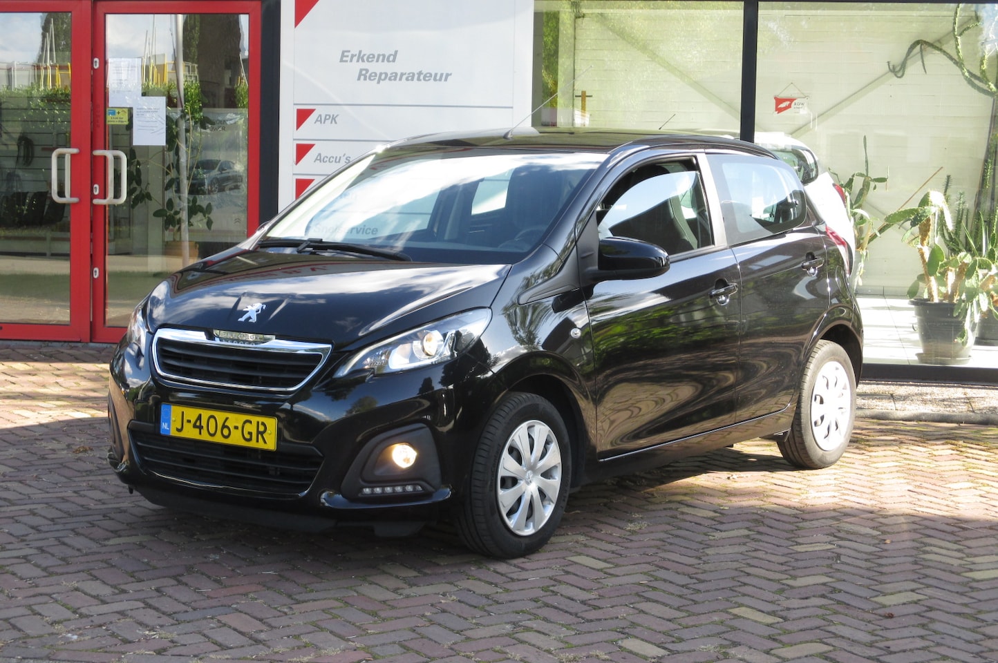 Peugeot 108 - 1.0 e-VTi Active - AutoWereld.nl