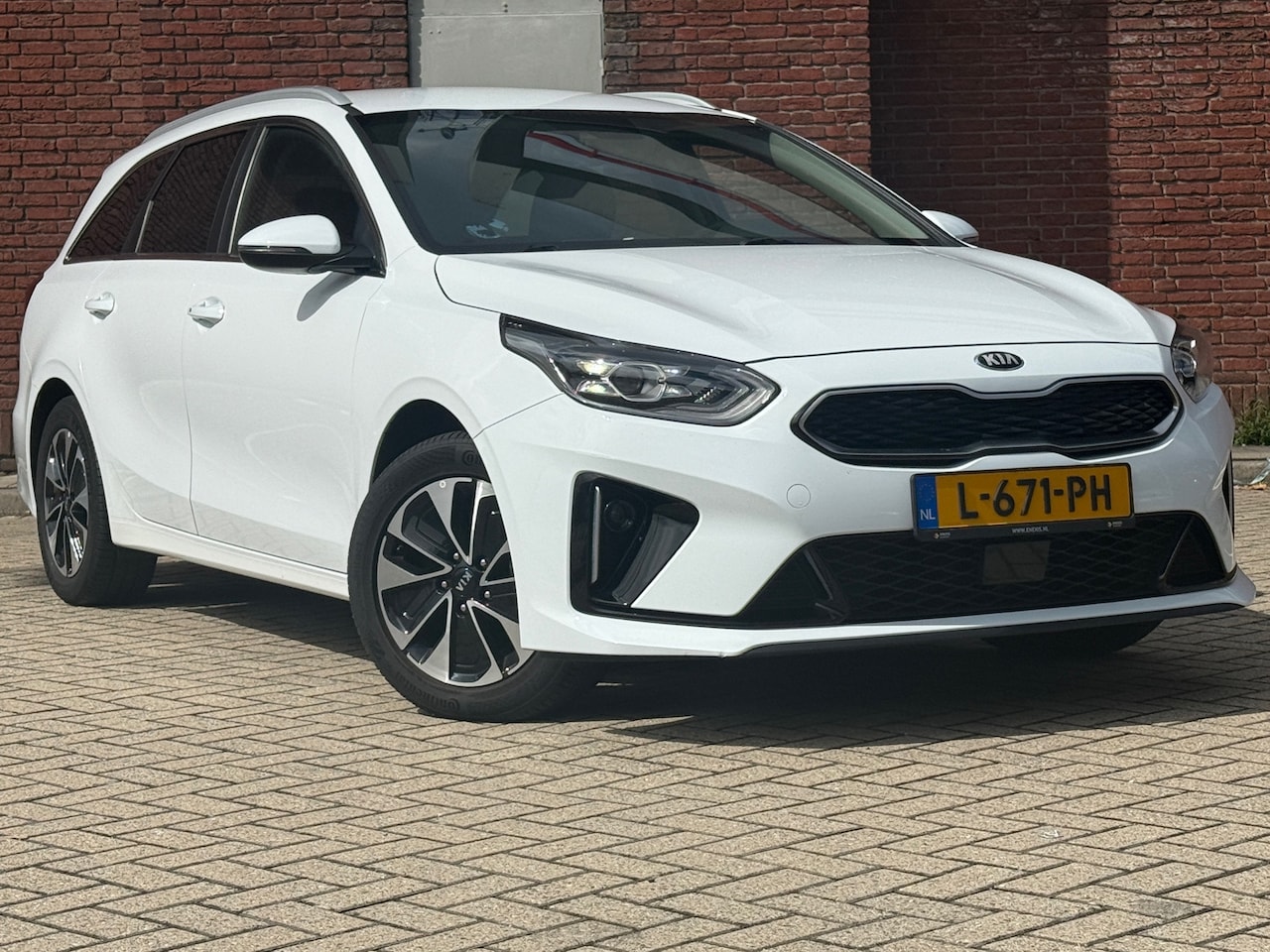 Kia Cee'd Sportswagon - Ceed 1.6 GDI PHEV DynamicPlusLine| NAVI | CRUISE | CARPLAY | 1EIG | BTW - AutoWereld.nl