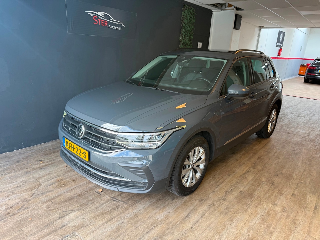 Volkswagen Tiguan - 1.5 TSI Life Business 1.5 TSI Life Business - AutoWereld.nl