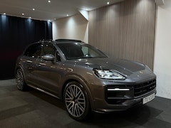 Porsche Cayenne - Cayenne 3.0 V6 462pk E-hybrid Sport Chrono+ Passenger Display Pano 360C 4Wiel besturing lu