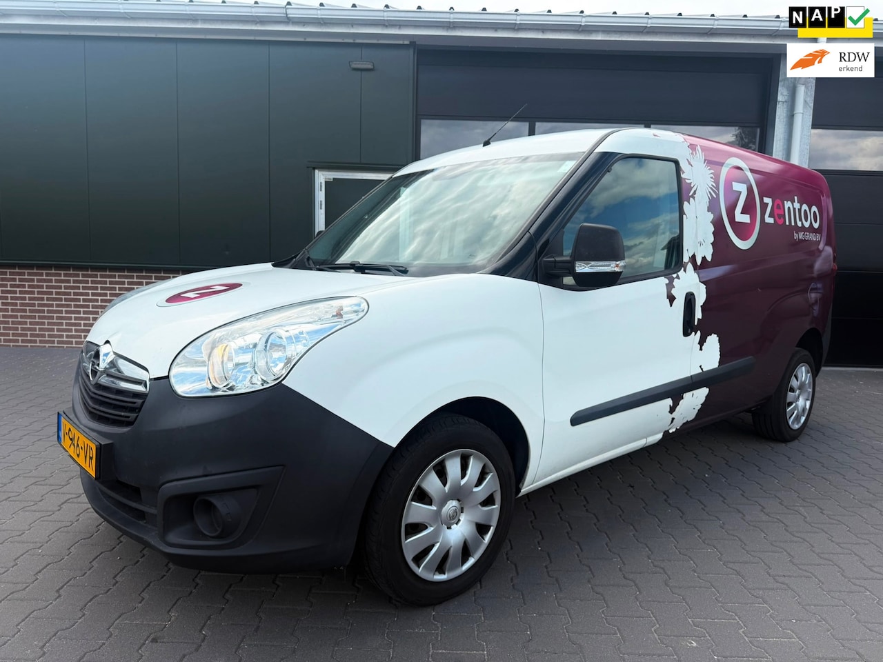 Opel Combo - 1.3 CDTi L2H1 Edition 1.3 CDTi L2H1 Edition - AutoWereld.nl