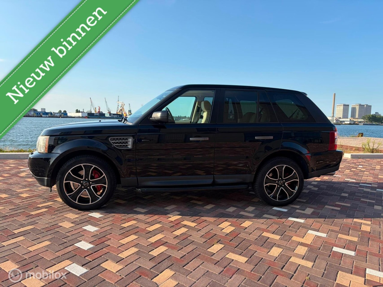 Land Rover Range Rover Sport - 4.2 V8 Supercharged 4.2 V8 Supercharged - AutoWereld.nl