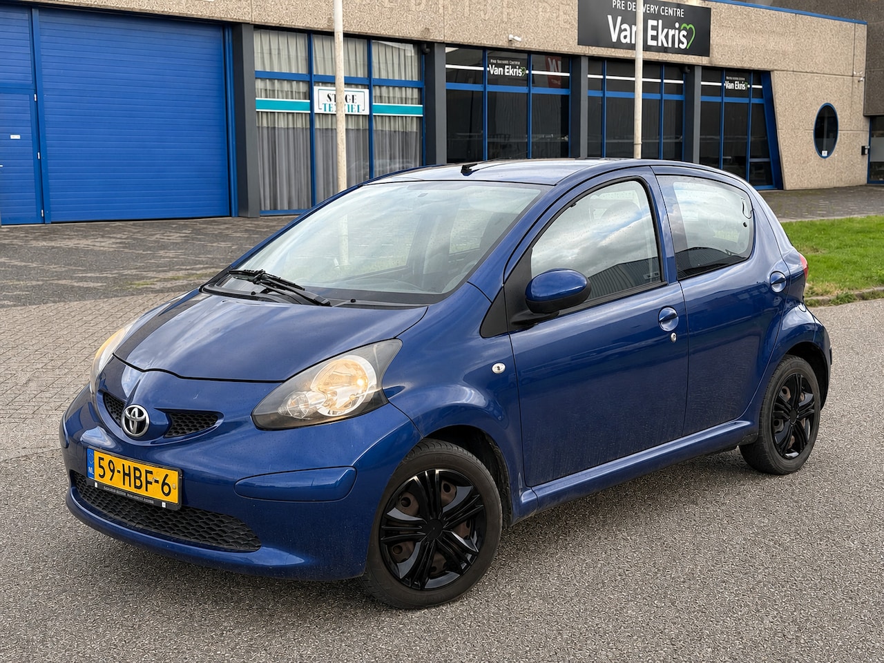 Toyota Aygo - 1.0-12V 5-DRS IJskoude Airco Elek pakket - AutoWereld.nl