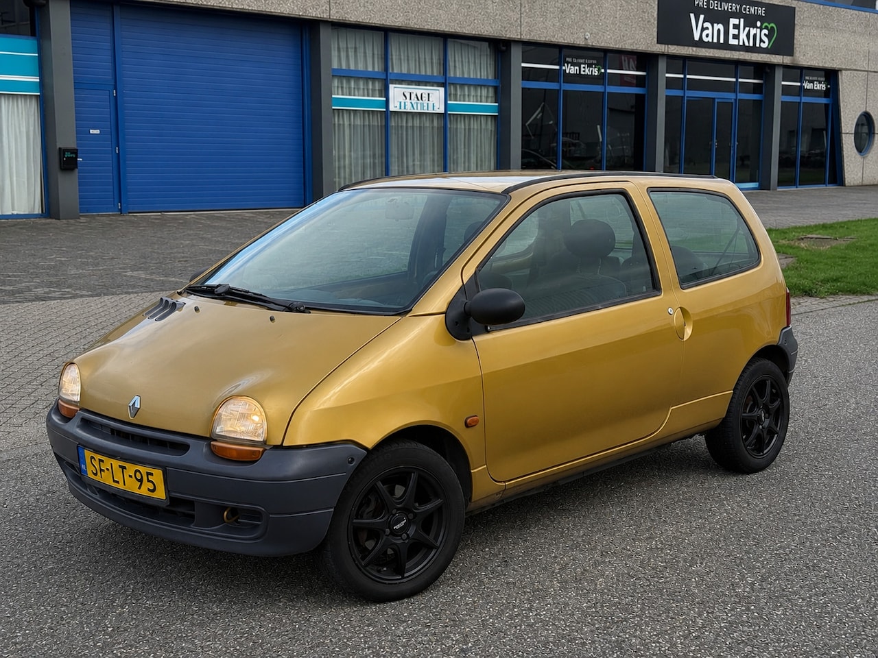 Renault Twingo - 1.2 Apple CarPlay Navigatie Zuinig Velgen - AutoWereld.nl