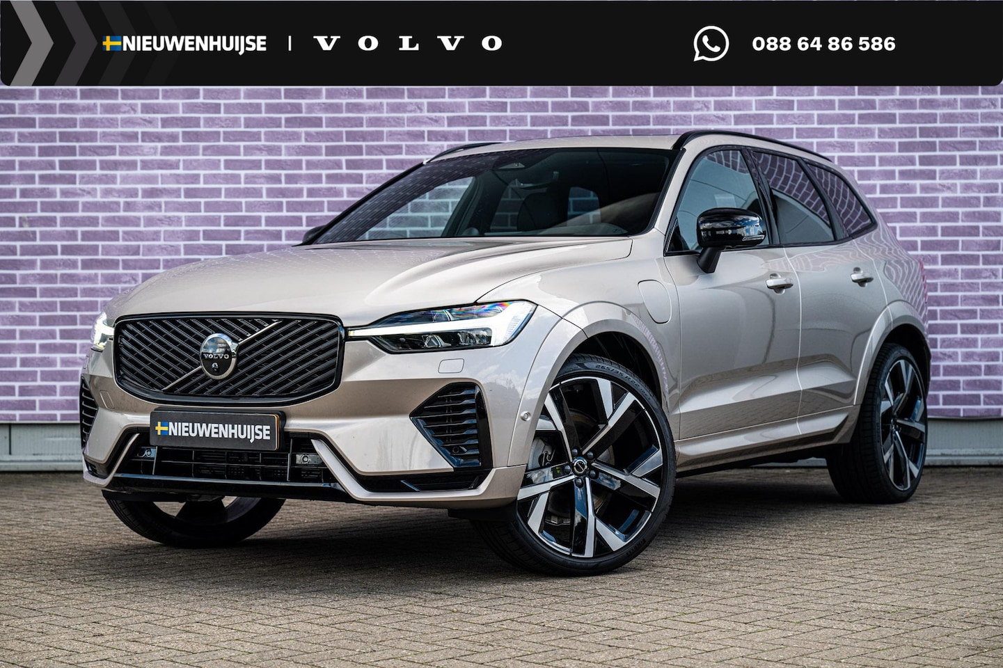 Volvo XC60 - 2.0 T8 Plug-in hybrid AWD Ultra Dark Exec. Ed. | Bowers & Wilkins | Luchtvering | Stoelmas - AutoWereld.nl
