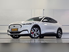 Ford Mustang Mach-E - RWD 75 kWh 1e Eigenaar Trekhaak Leder Mooi