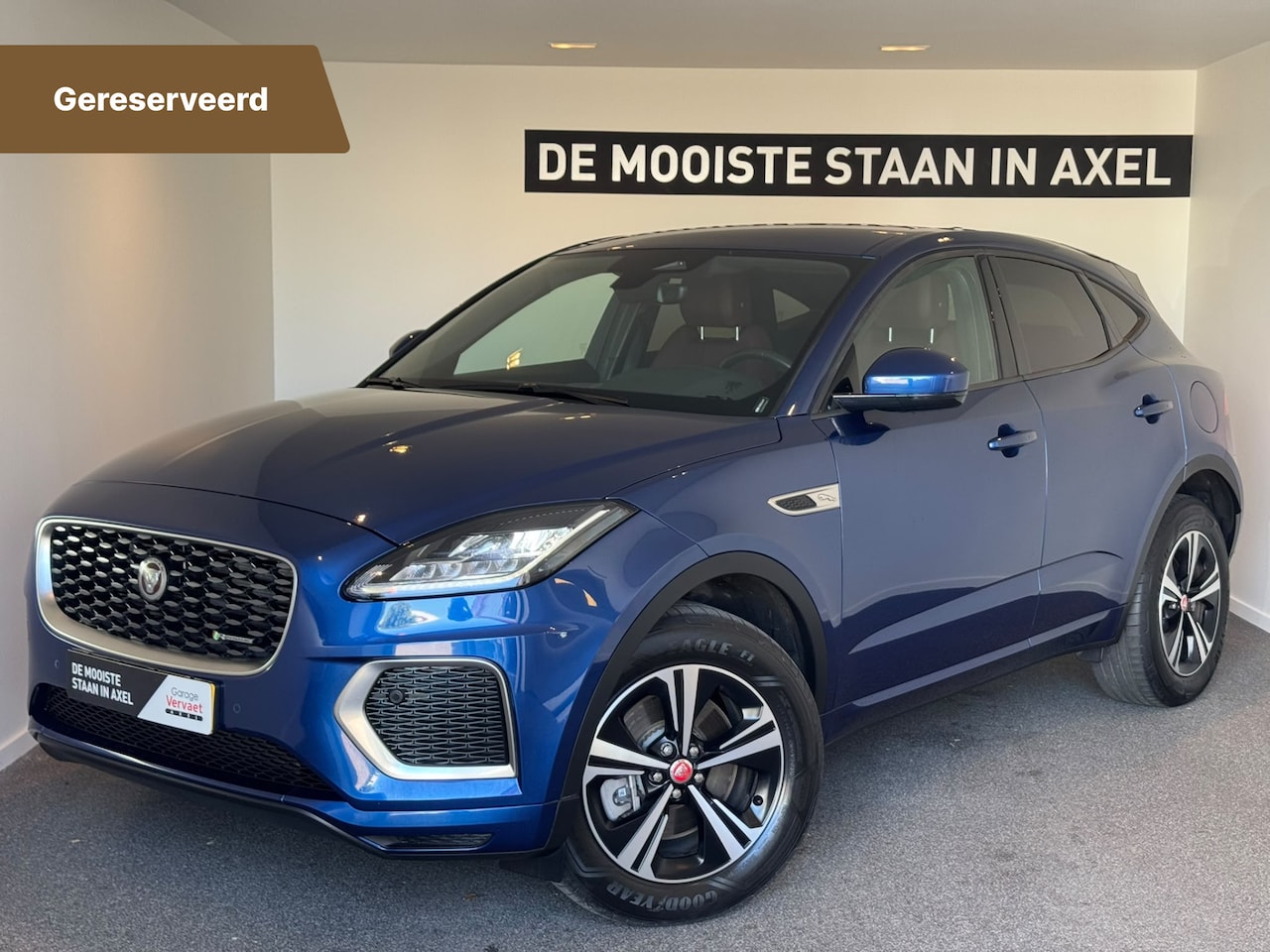 Jaguar E-Pace - 1.5 P300e AWD R-Dynamic S - AutoWereld.nl