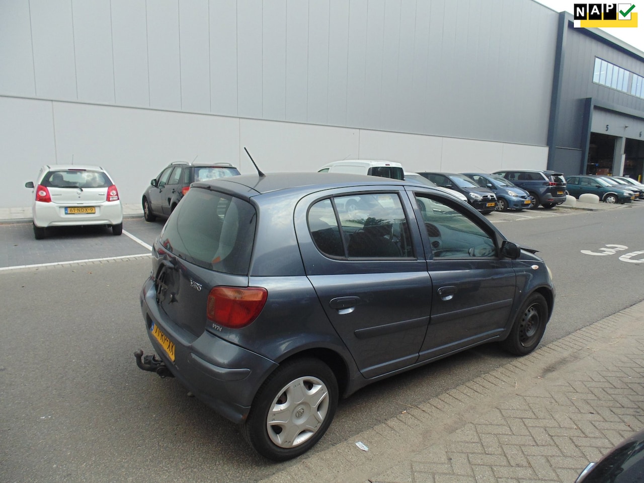 Toyota Yaris - 1.3 VVT-i S-Line 5 DEURS MET AIRCO - AutoWereld.nl