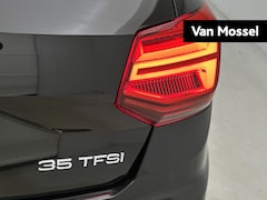 Audi Q2 - 35 TFSI S Edition Automaat | Navigatie | Camera | Airco | Stoelverwarming |