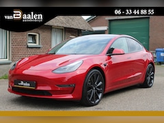 Tesla Model 3 - Long Range AWD 75 kWh Soh 91.3% PANO LEER NAVI 77000KM