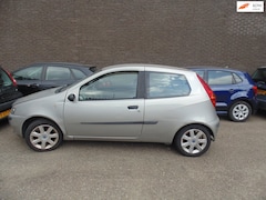 Fiat Punto - 1.2-16V ELX Speedgear AUTOMAAT