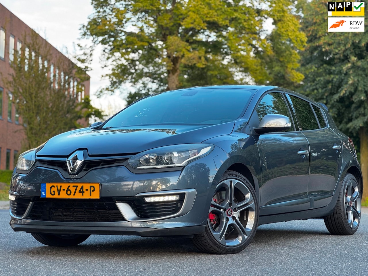 Renault Mégane - 2.0 Turbo GT-Line GT220|6BAK|XENON|LEDER|NAVI| - AutoWereld.nl