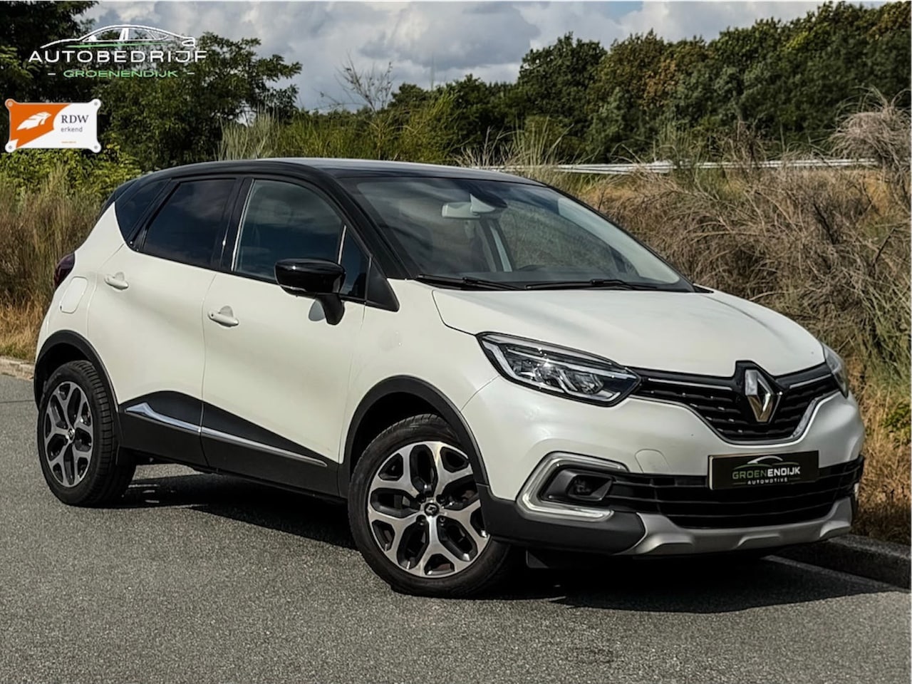 Renault Captur - 1.3 TCe Intens PANO APK AIRCO ELECT RAMEN CRUISE LED/XENON PDC PARELMOER - AutoWereld.nl