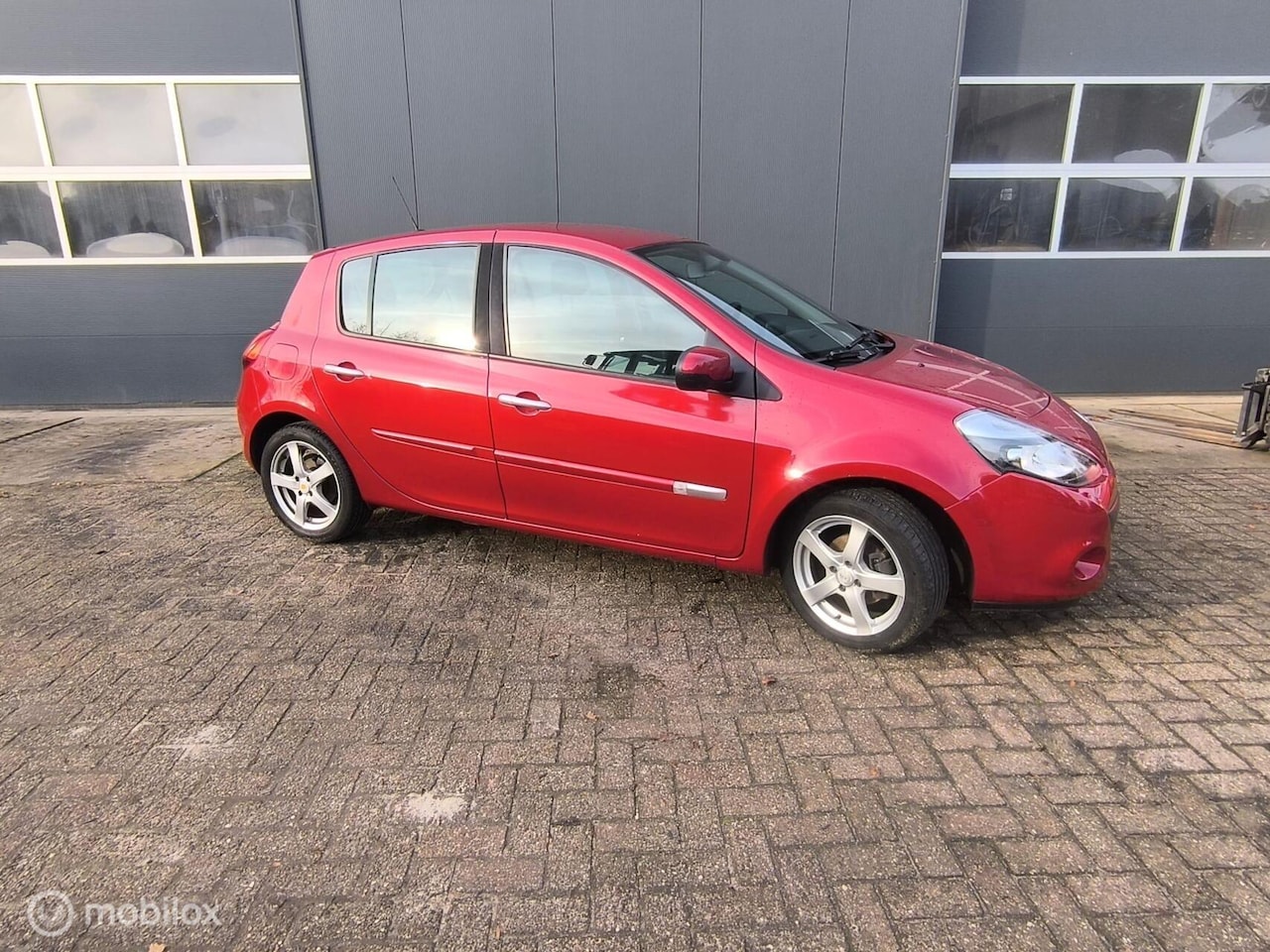 Renault Clio - 1.2 TCE Dynamique 1.2 TCe Dynamique - AutoWereld.nl