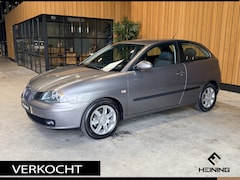 SEAT Ibiza - 1.4-16V Sensation. Climatronic. Cruise-control. 36000 KM Van tweede eigenaar met NAP