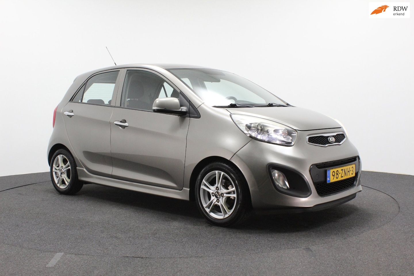 Kia Picanto - 1.0 CVVT Design Edition | Sportpakket | Airco | LED verlichting | Nieuwe APK - AutoWereld.nl