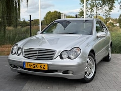 Mercedes-Benz C-klasse - 180 Elegance AUT / CRUISE / CLIMA / NAP