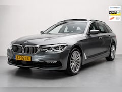 BMW 5-serie Touring - 520i High Executive Luxury Line NL-auto [ Adaptive Cruise Panoramadak Harman/Kardon El. Tr