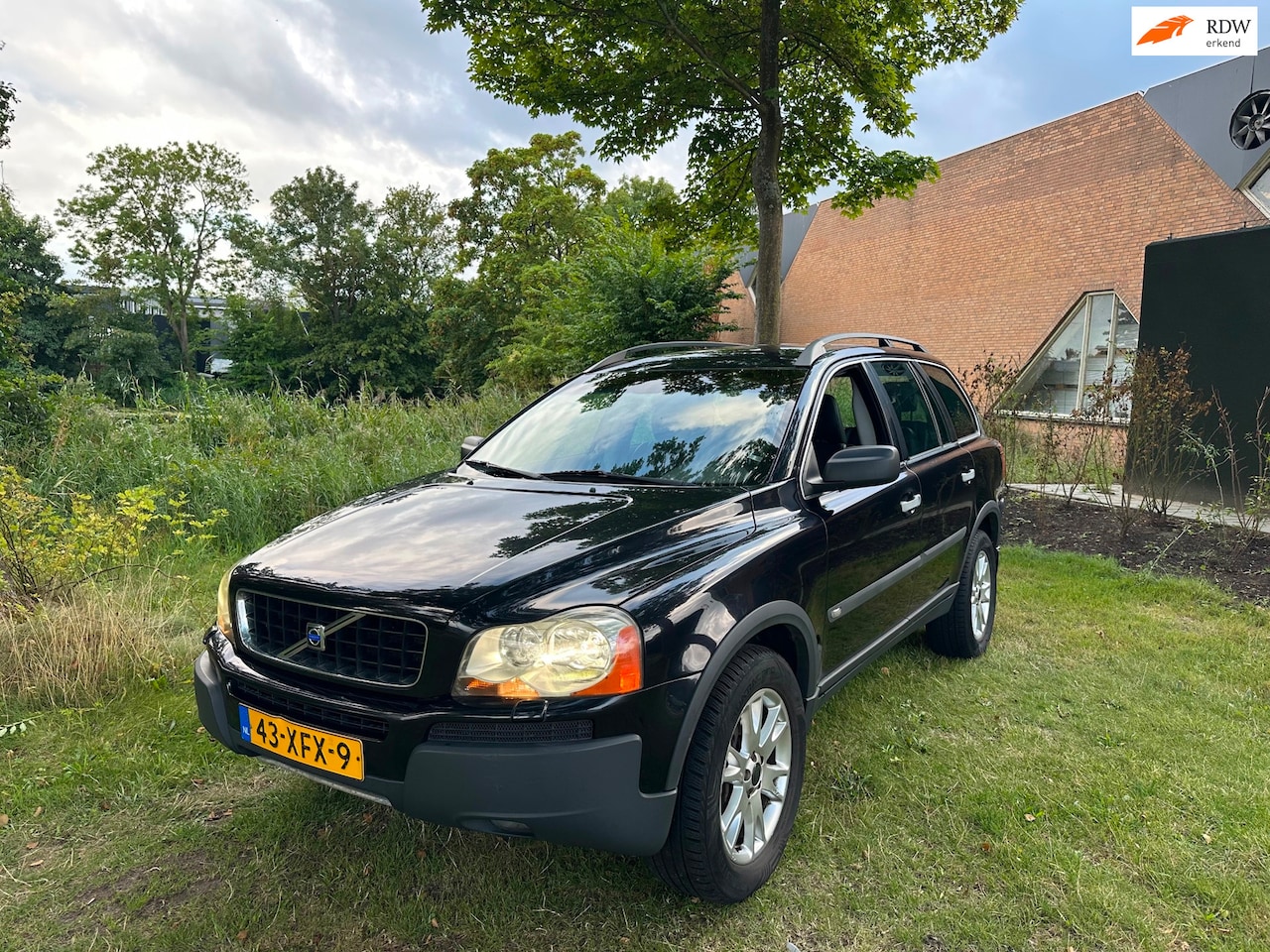 Volvo XC90 - 2.9 T6 Elan Airco Cruise PDC Xenon FULL OPTION - AutoWereld.nl