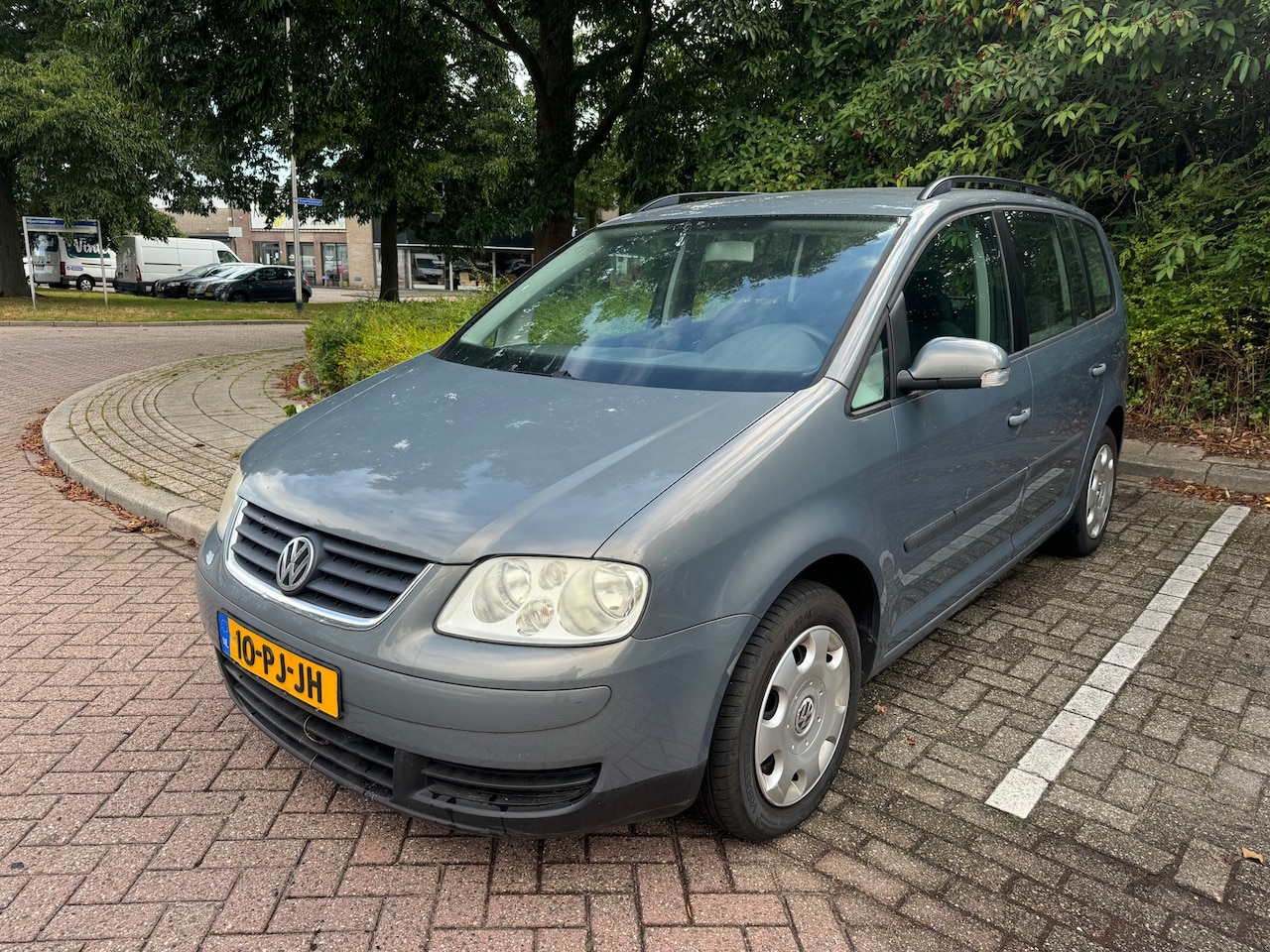 Volkswagen Touran - 1.6 Athene | Elek-Pakket | Airco | Cruise - AutoWereld.nl