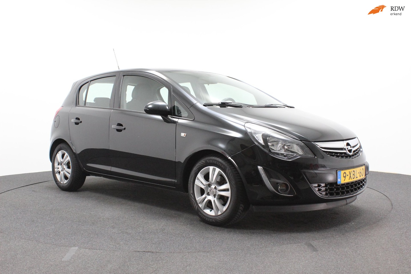 Opel Corsa - 1.2-16V Business+ | Climate control | Goed onderhouden | Sportvelgen - AutoWereld.nl