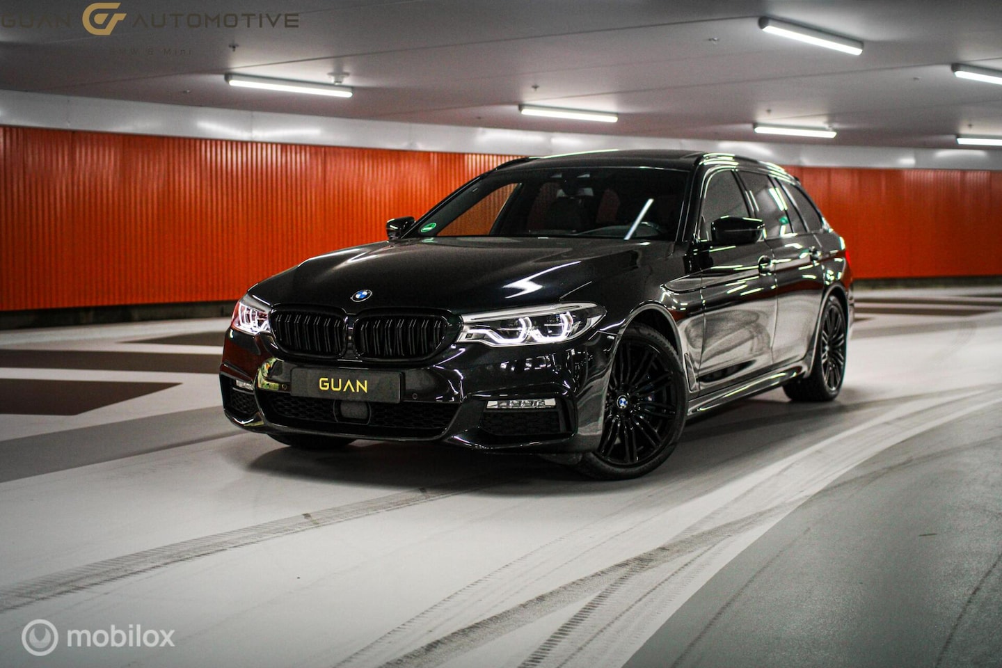 BMW 5-serie Touring - 540i xDrive High Executive | BOM VOL !| - AutoWereld.nl