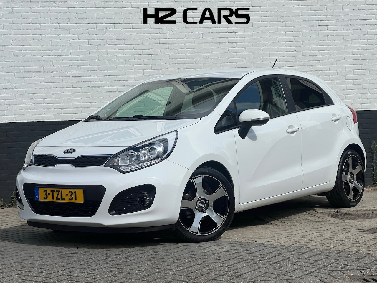 Kia Rio - 1.2 CVVT ExecutiveLine|5drs|Keyless|Clima|Cruise|Bluetooth - AutoWereld.nl