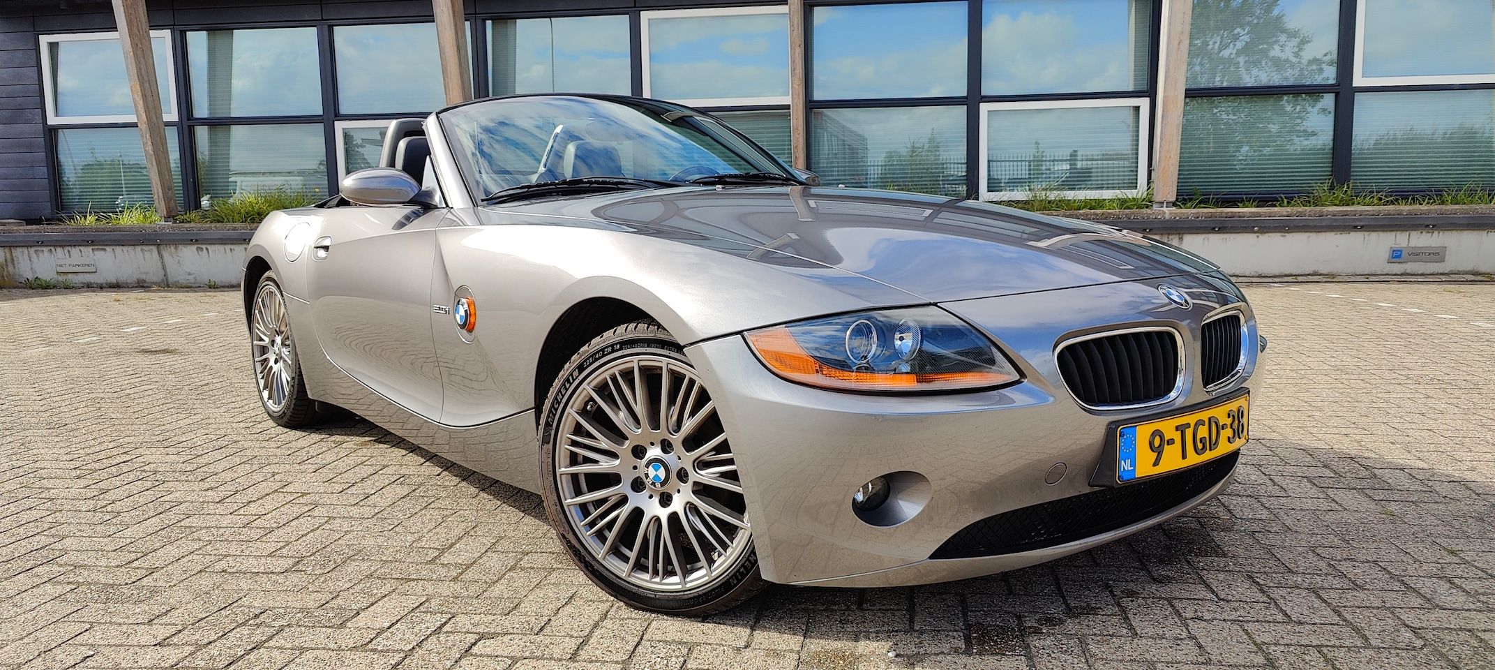 BMW Z4 Roadster - 2.0i - AutoWereld.nl