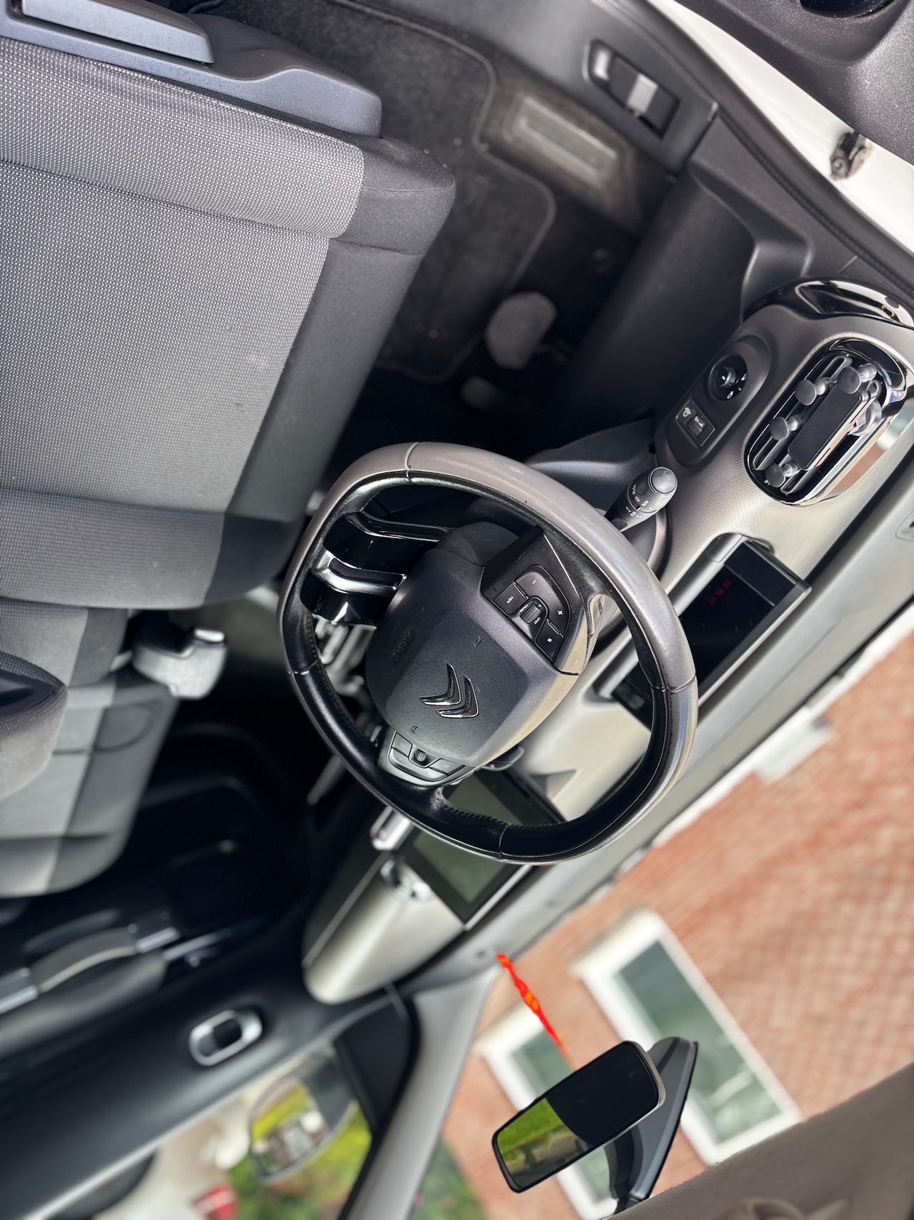 Citroën C4 Cactus - 1.2 PureTech Shine - AutoWereld.nl