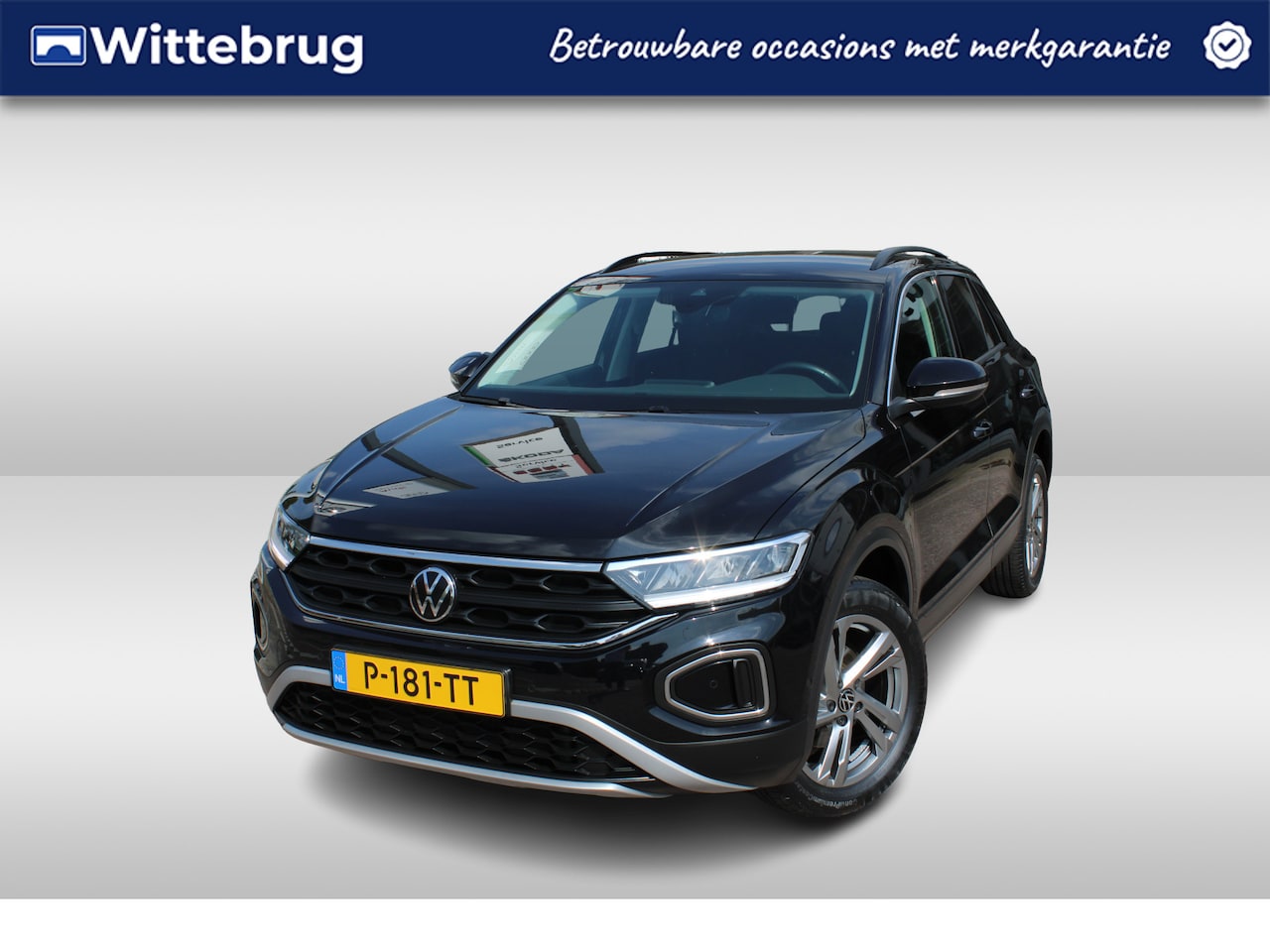 Volkswagen T-Roc - 1.0 TSI 110pk Life 75 Edition Camera / Virtual Cockpit / LM 17'' / App-Connect / LED / Par - AutoWereld.nl