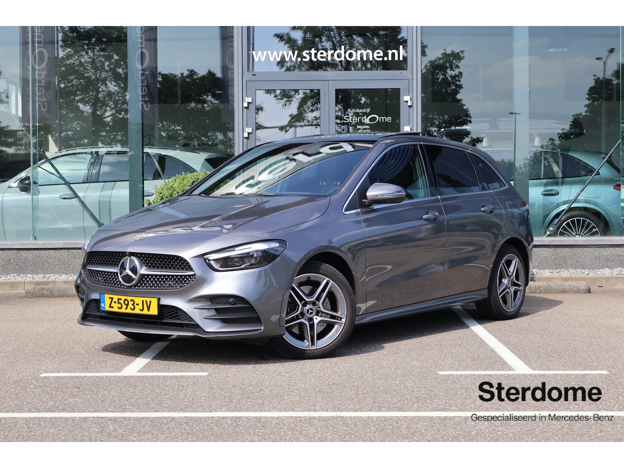 Mercedes-Benz B-klasse - 250 e AMG Line l Panoramadak l 360 camera I Head-up I Memory stoelen I Keyless entry I I S - AutoWereld.nl