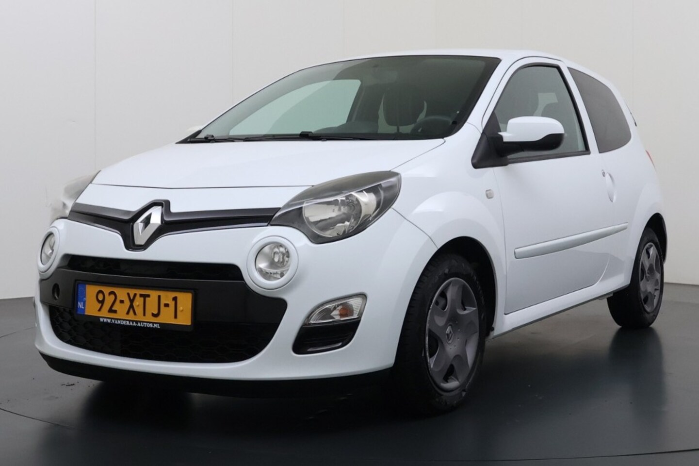 Renault Twingo - 1.2i 16V COLLECTION Youngtimer!!Unieke auto! - AutoWereld.nl