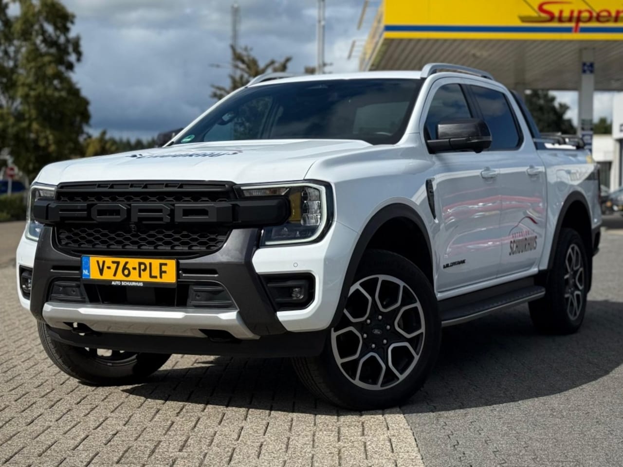 Ford Ranger - 3.0 V6 240 PK KEYLESS WILDTRAK ELEKTRISCH ROLLUIK Copy - AutoWereld.nl
