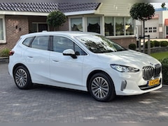 BMW 2-serie Active Tourer - 220i 170pk Luxury Line Harman Kardon Leder Automaat