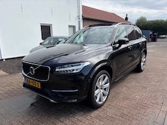 Volvo XC90 - D5 AWD 7p. Momentum Pano Pilot Assist
