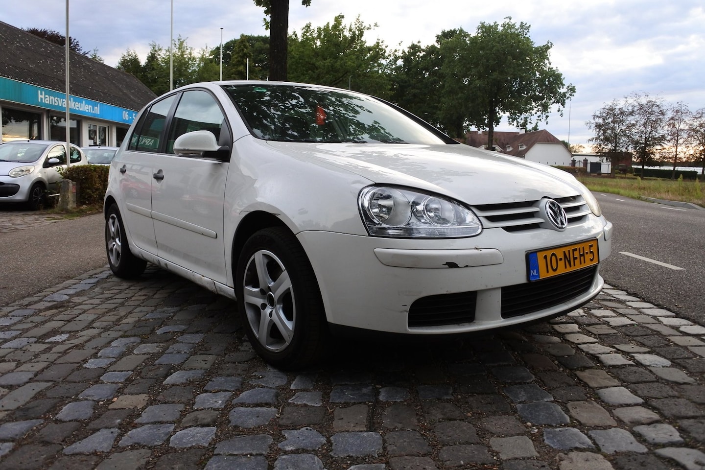 Volkswagen Golf - 1.4 Trendline 5 drs apk 12-10-2026 opknapper - AutoWereld.nl