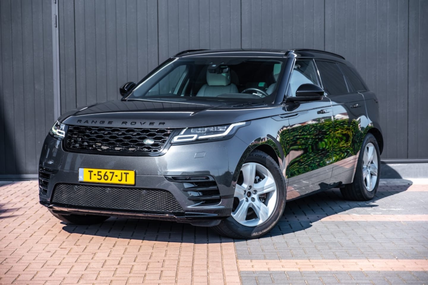 Land Rover Range Rover Velar - D300 V6 AWD R-Dynamic HSE | 117dkm! | Volleder | Panodak | Merid - AutoWereld.nl