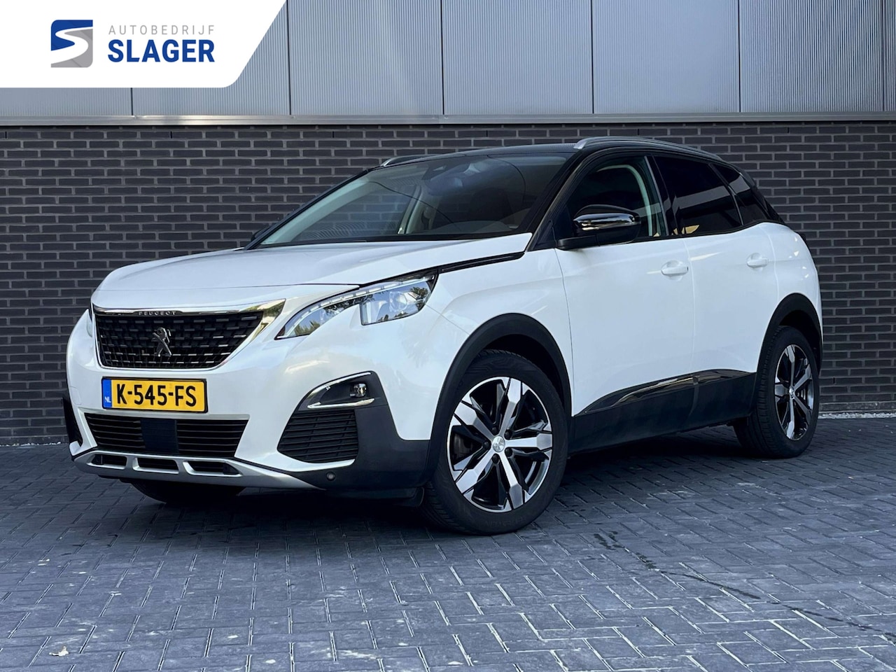 Peugeot 3008 - 1.2 PureTech Allure | D-riem verv. | Navi | Trekhaak - AutoWereld.nl