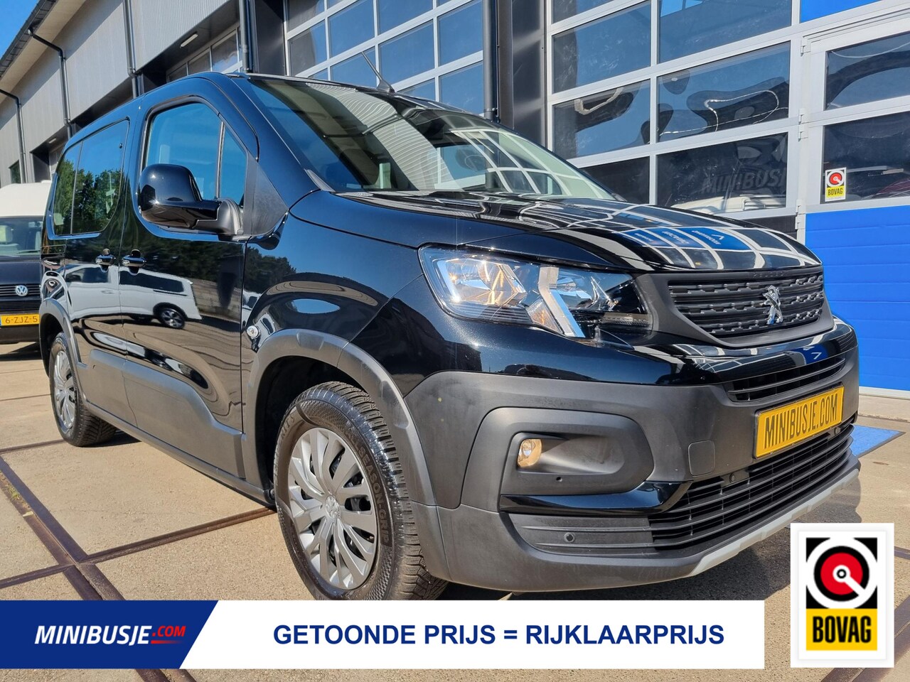 Peugeot e-Rifter - EV Active Pack 50 kWh NAVI / ACHTERDEUREN / CRUISE / ALL-SEASON / PDC - AutoWereld.nl