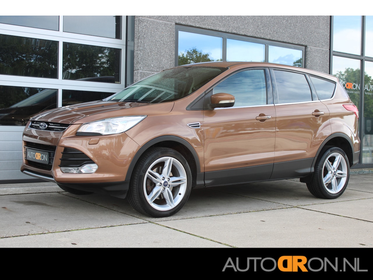 Ford Kuga - 1.6-16v Ecoboost 183 Pk 4 WD Automaat Titanium Trekhaak Dealer Onderhouden - AutoWereld.nl