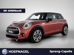 MINI Cooper S - 2.0 Chili | Camera | Harman/Kardon | Navi | HeadUp Display | Stoelverw. |