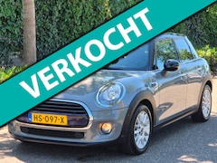 MINI Cooper - 1.5 Salt Automaat Panorama 2-kleur comb. Navigatie PDC NAP 1.5 Cooper Salt Business