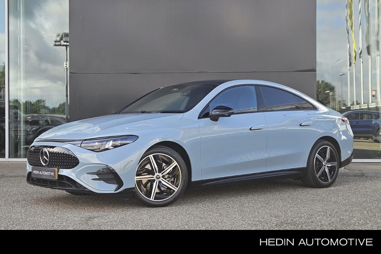 Mercedes-Benz CLA-Klasse - 250+ Launch Edition | AMG Line | Nightpakket | Keyless-Go | DISTRONIC | MULTIBEAM LED - AutoWereld.nl