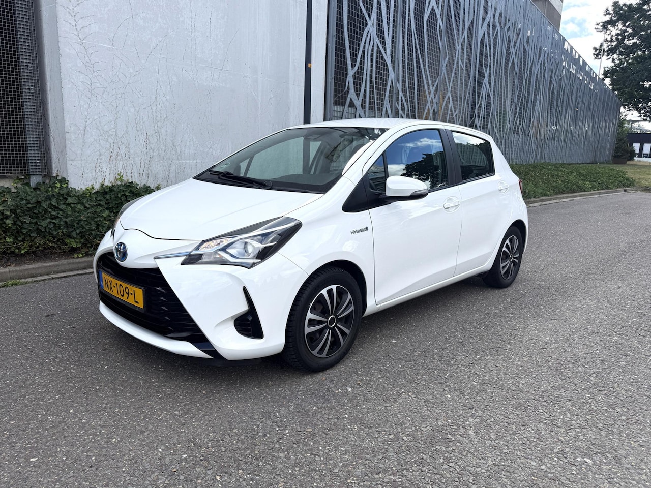 Toyota Yaris - 1.5 Hybrid Aspiration |CLIMATE|CAM|STOELVERW|NAP - AutoWereld.nl