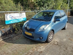 Toyota Yaris - 1.3 VVTi Luna