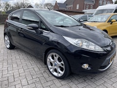 Ford Fiesta - 1.6 Ghia Airco Navi 5 deurs APK: Nieuw bij aflevering