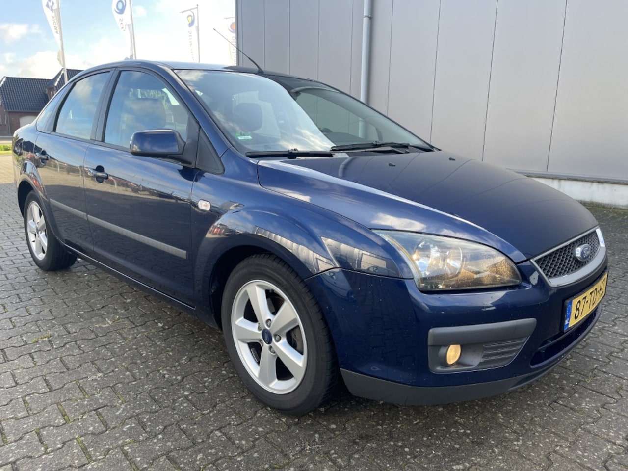 Ford Focus - 1.6 16V Airco APK: Nieuw bij aflevering - AutoWereld.nl