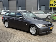 BMW 3-serie Touring - 318i High Executive Clima Navigatie Apk:Juni 2027