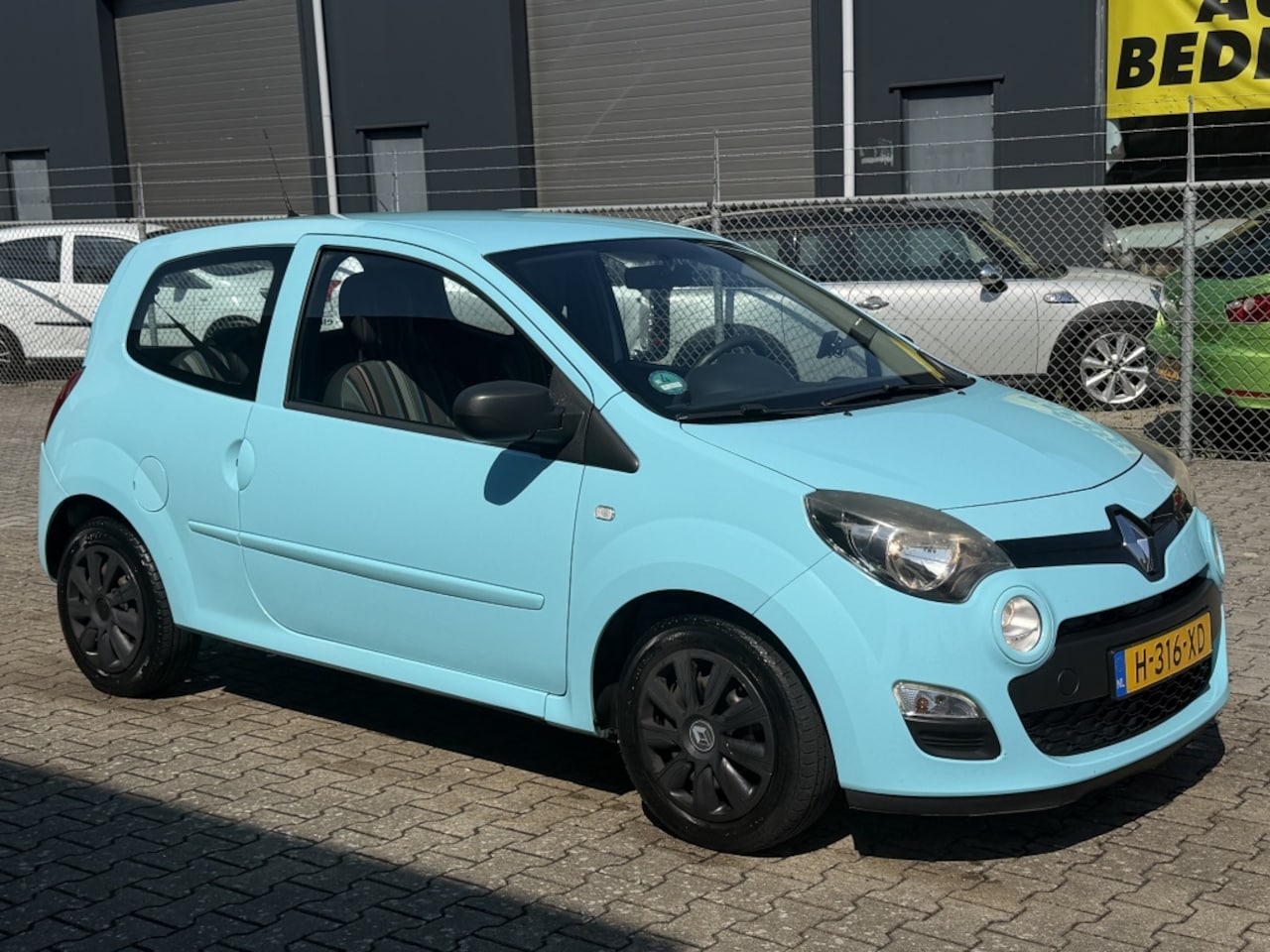 Renault Twingo - 1.2 16V Airco Cruise Navigatie Apk:7-2027 - AutoWereld.nl